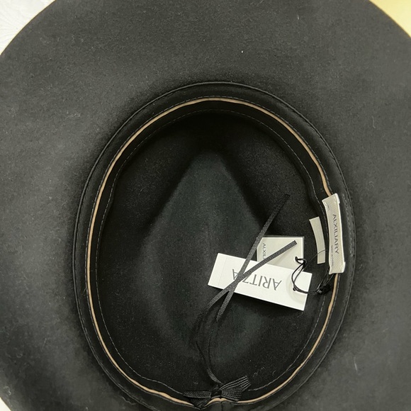 Aritzia Auxiliary Wool Fedora (M/L) - Picture 7 of 8